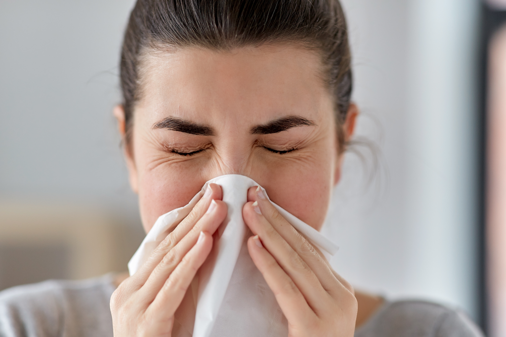 Do You Make These Common Mistakes When You Blow Your Nose? How to Properly Blow Your Nose