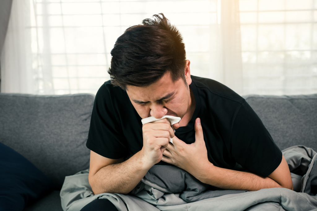 Just A Prolonged Cold? Learn The Differences Between Bronchitis, Pneumonia, And The Common Cold